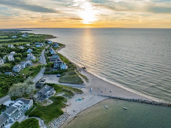 $4,750,000 | 40 Harbor Road, East Dennis, MA 02641