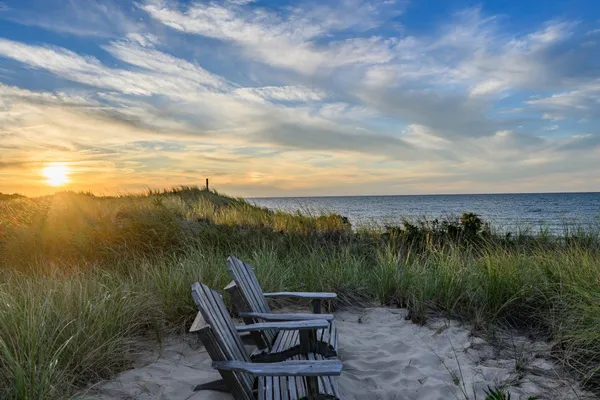 $4,750,000 | 40 Harbor Road, East Dennis, MA 02641