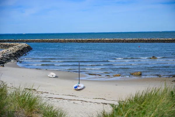 $4,750,000 | 40 Harbor Road, East Dennis, MA 02641