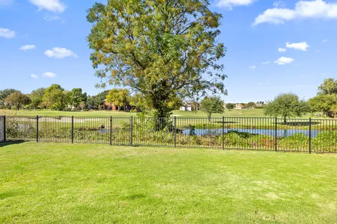 3904 Harvey Penick Drive, Round Rock, TX 78664