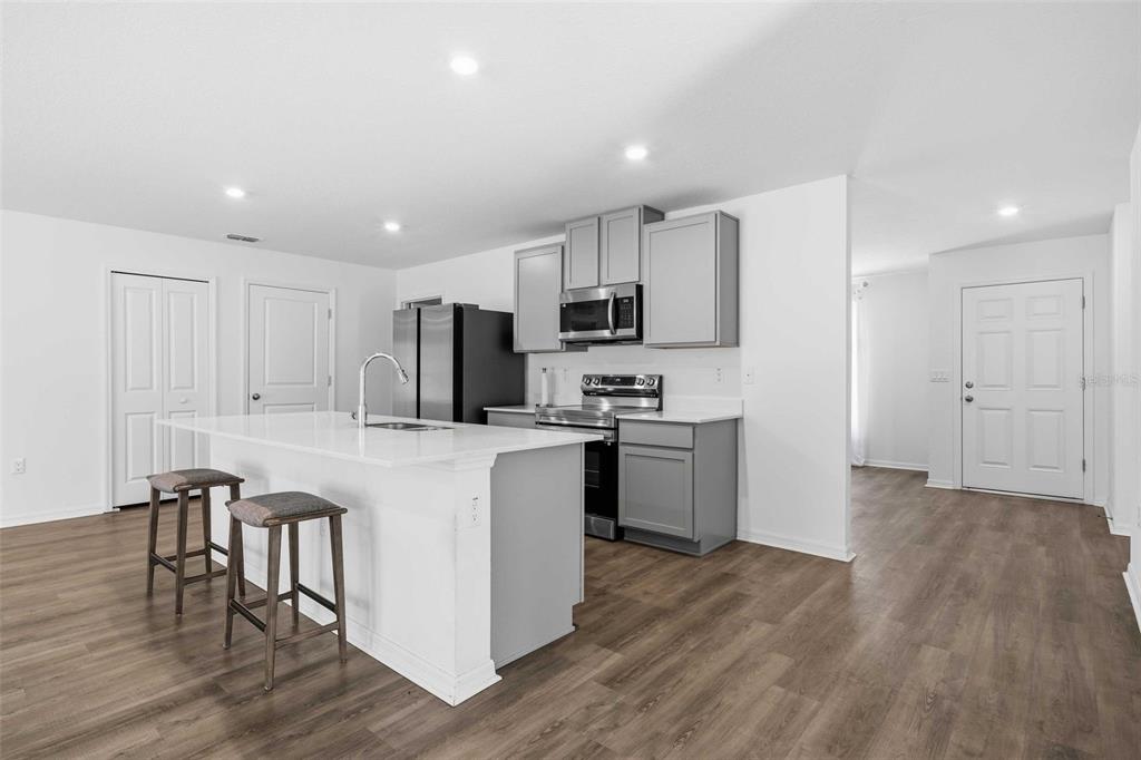 16287 Little Auk Road Weeki Wachee, FL 34614 - Photo 13 of 46