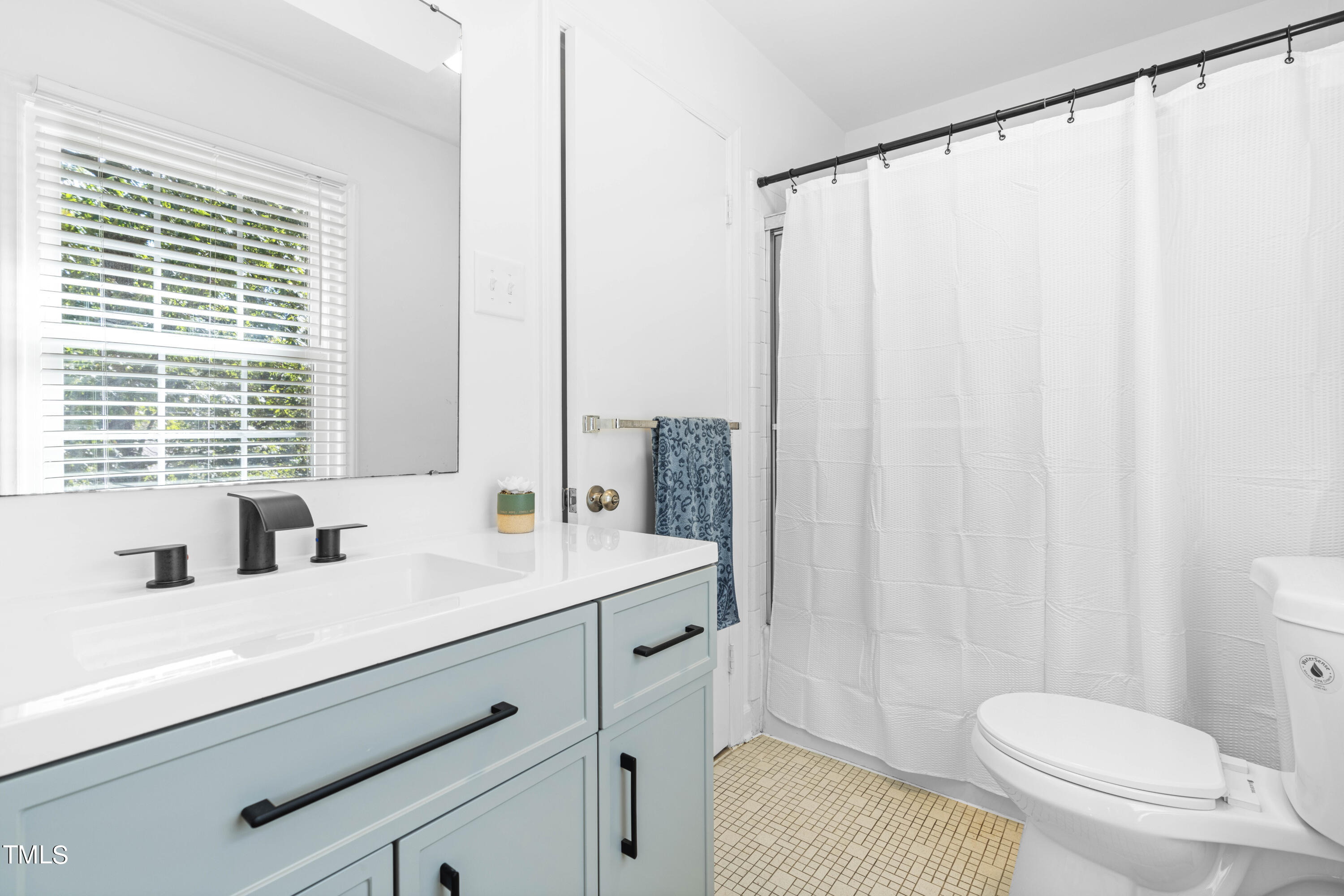 3912 Swarthmore Road Durham, NC 27707 - Photo 31 of 55 DSC09758