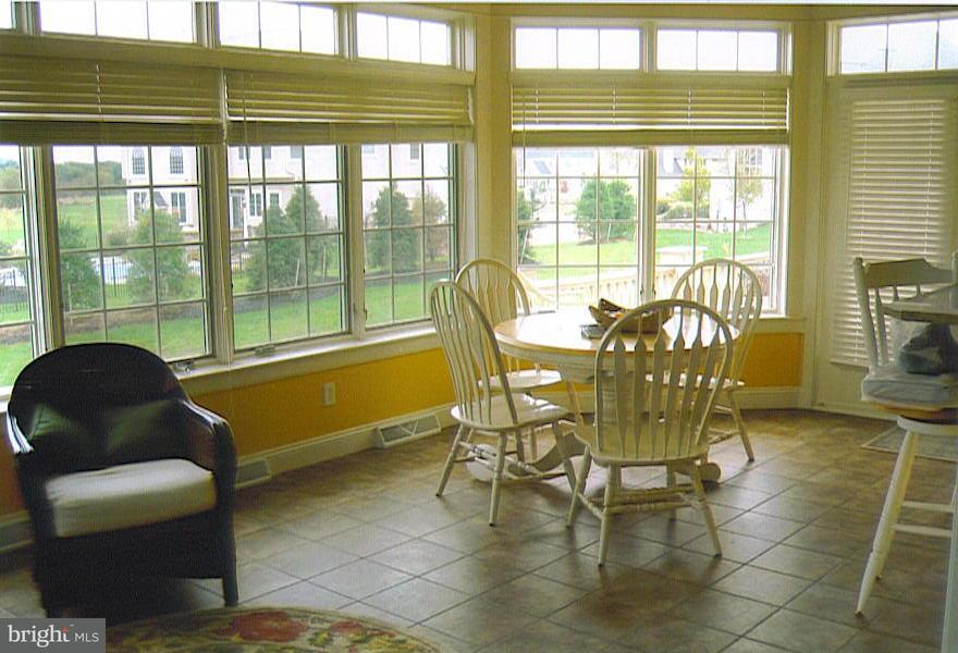506 Wellesley Court Lititz, PA 17543 - Photo 7 of 7 Gallery Image 7