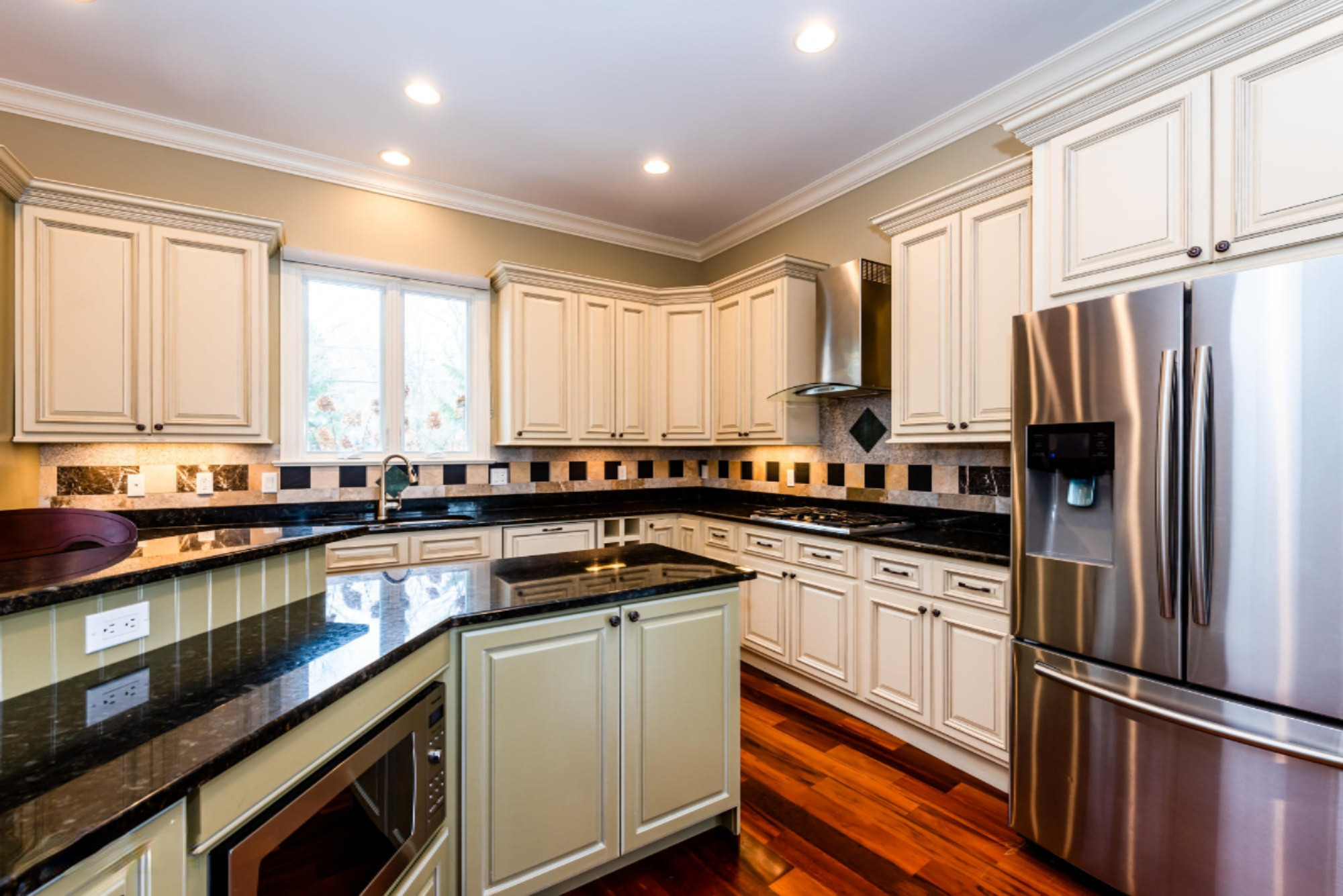 5108 Pier Road Coloma, MI 49038 - Photo 5 of 57 Pier-114