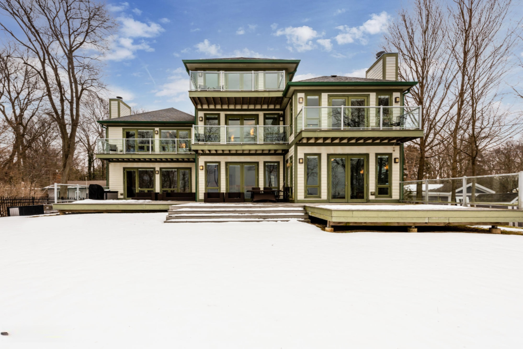 5108 Pier Road Coloma, MI 49038 - Photo 10 of 57 Pier-165