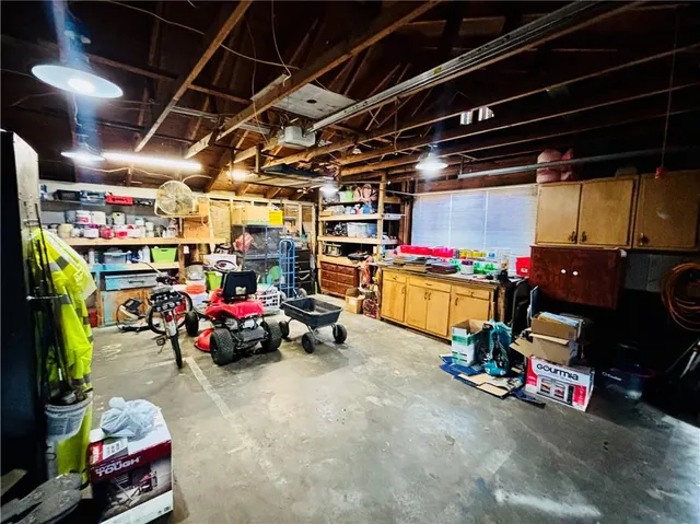 $249,500 | 8 Colgate Place, Kenner, LA 70065