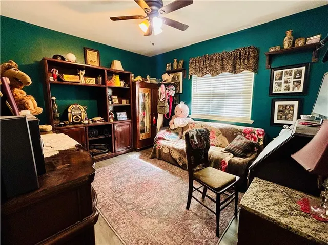 $249,500 | 8 Colgate Place, Kenner, LA 70065
