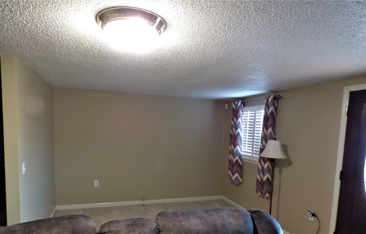 1660 Goodjoin Road Campobello, SC 29322 - Photo 19 of 27