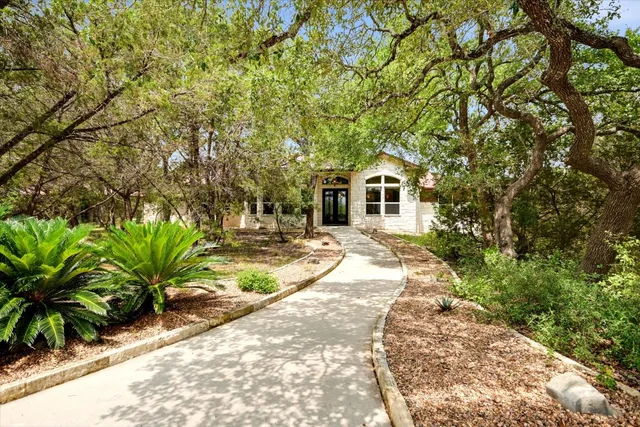 a house view with a outdoor space