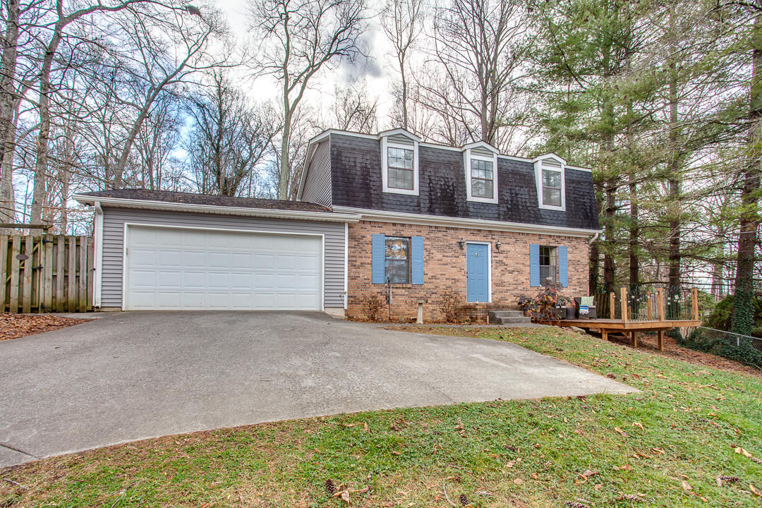 1345 Candlewick Road Knoxville, TN 37932 - Photo 2 of 38 1345 Candlewick Rd