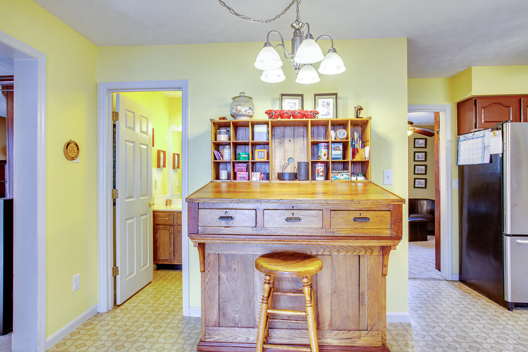 1345 Candlewick Road Knoxville, TN 37932 - Photo 17 of 38 Kitchen