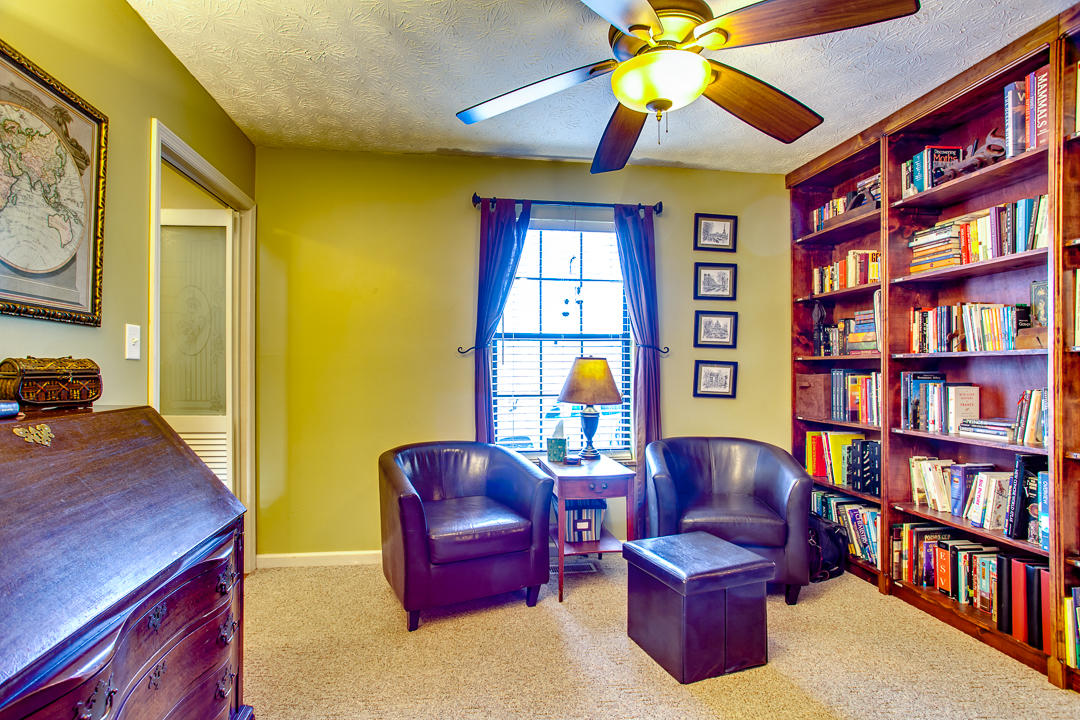1345 Candlewick Road Knoxville, TN 37932 - Photo 9 of 38 Office