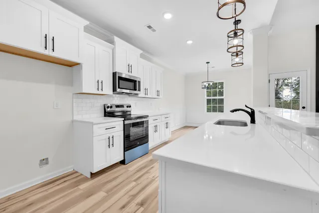 $374,900 | 914 Vendue Avenue, Clarksville, TN 37042