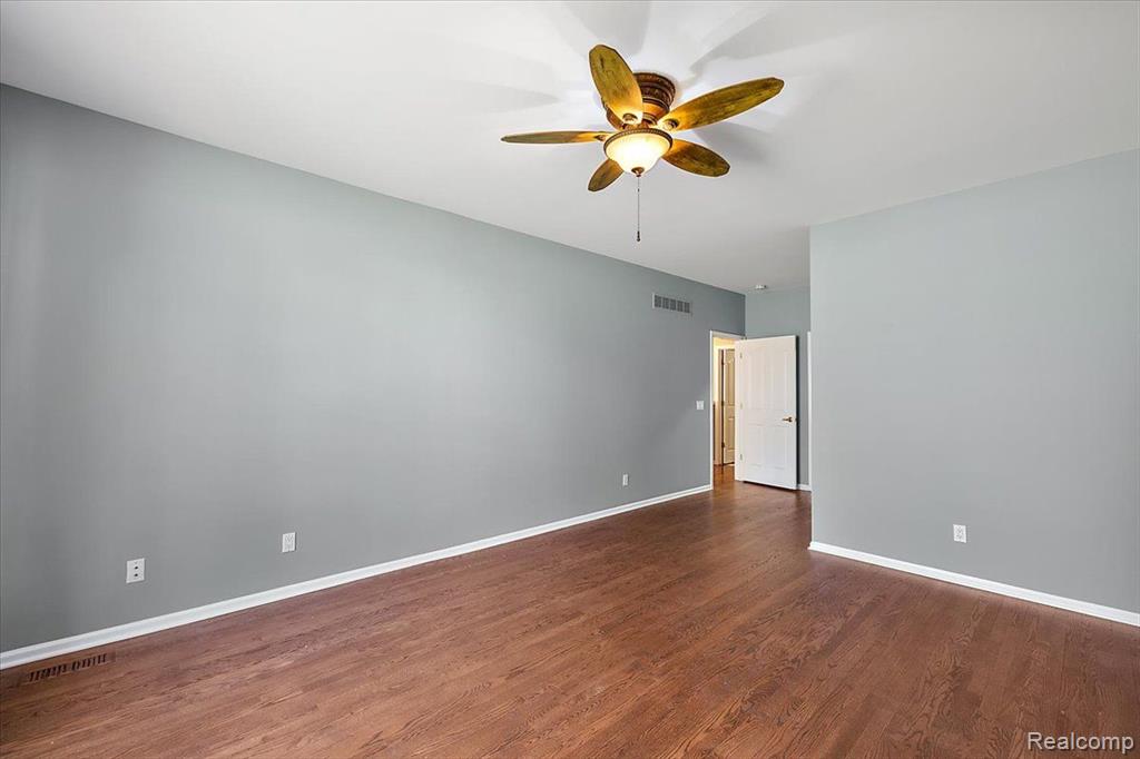 1682 Maple Creek Court Rochester, MI 48306 - Photo 43 of 66 Gallery Image 43