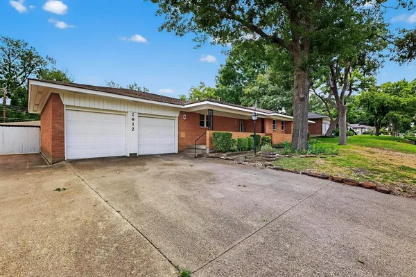 $2,300 | 2612 Ashley Drive, Garland, TX 75041