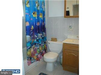 15 Goldengate Road Levittown, PA 19057 - Photo 8 of 12 Bathroom