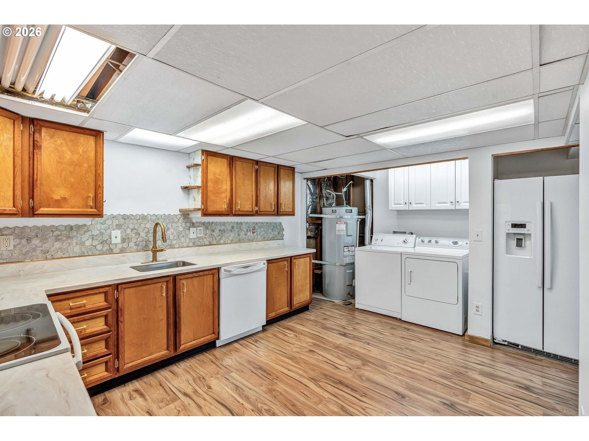 8025 Southwest Schiller Road Portland, OR 97225 - Photo 28 of 48