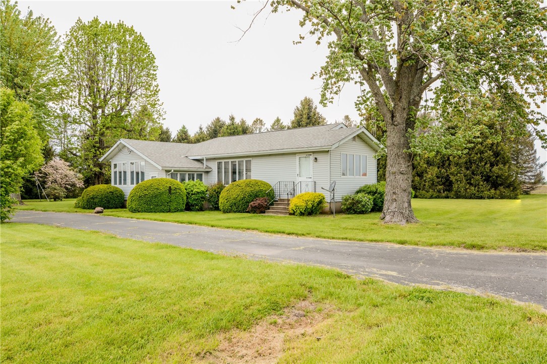 786 State Highway Sullivan, IL 61951 - Photo 2 of 26