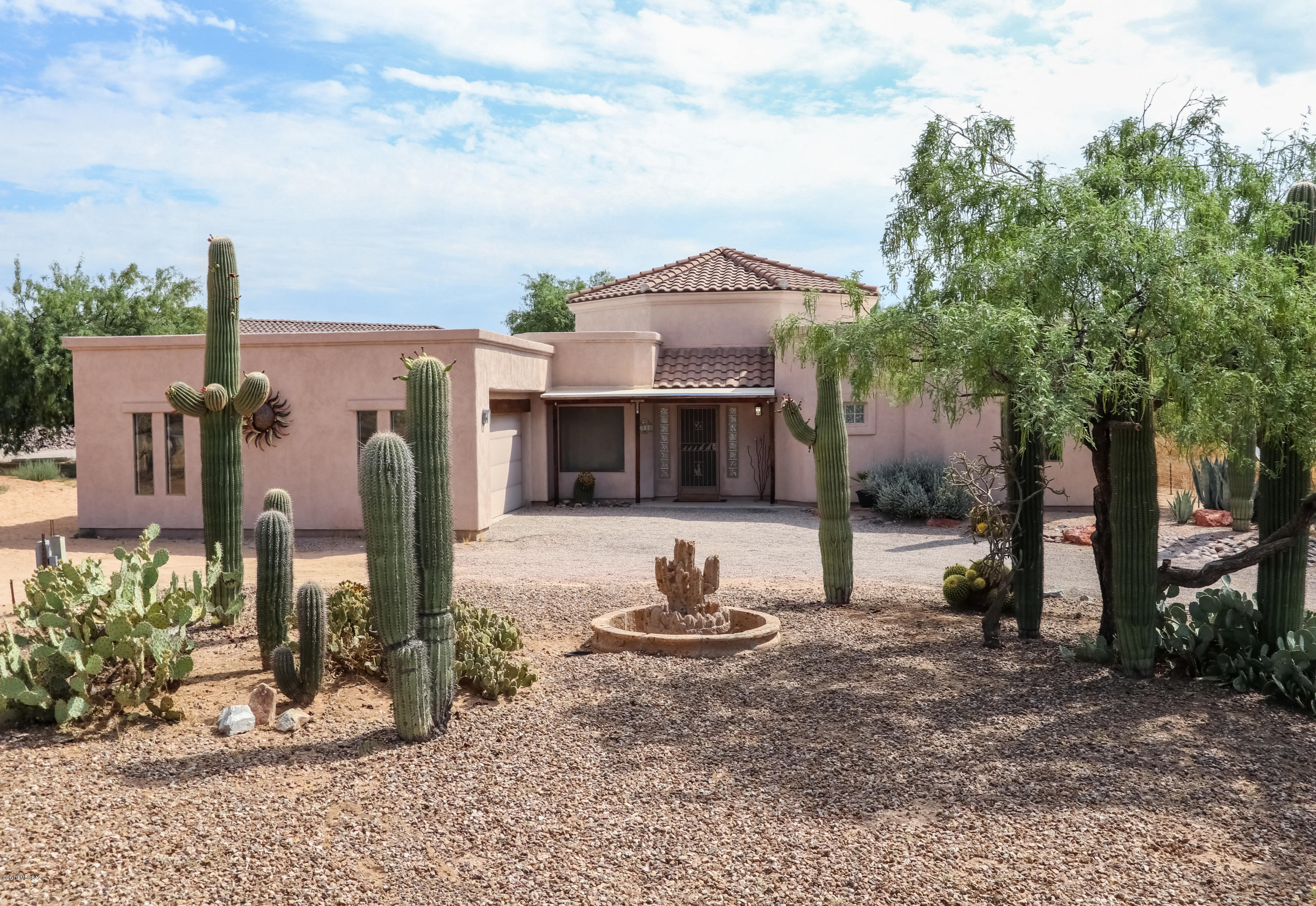 2080 West Hunter Road Tucson, AZ 85755 - Photo 1 of 45 Gallery Image 1