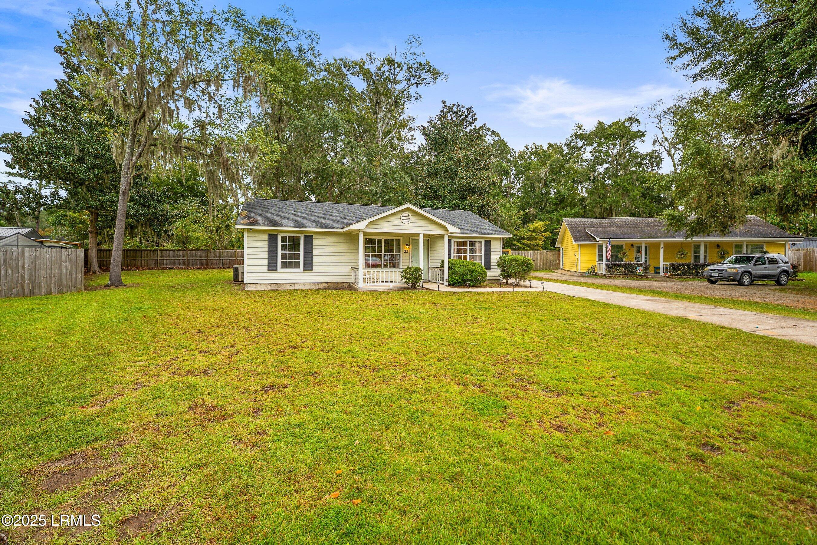 28 Ridenour Place Port Royal, SC 29935 - Photo 3 of 47 DSC06268-13-1.jpg-SMALL