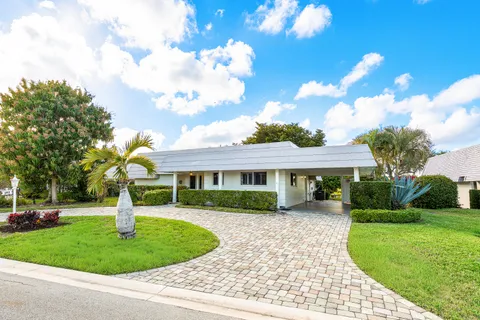 $549,000 | 383 Villa Drive South, Atlantis, FL 33462