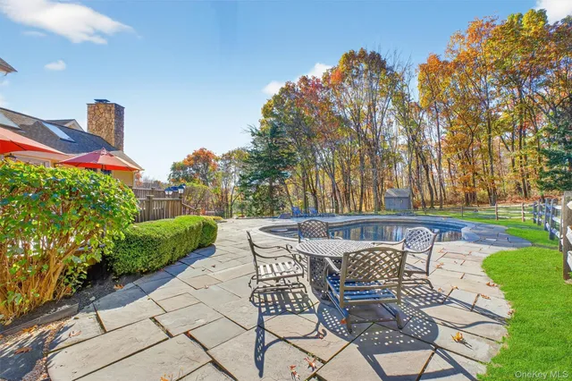 a view of outdoor space yard and patio