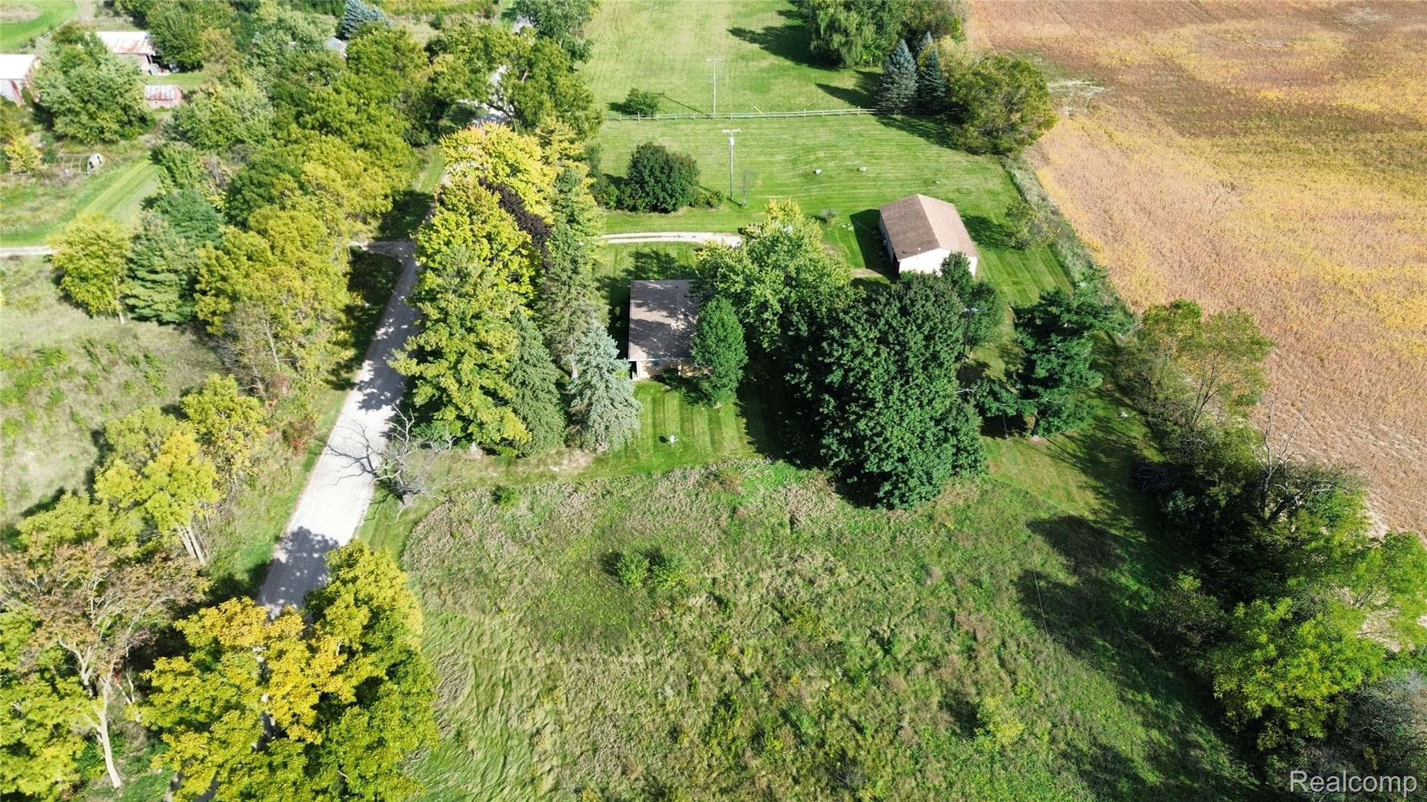 8251 West Ellsworth Road Ann Arbor, MI 48103 - Photo 43 of 57 dji_fly_20260928_160850_61_1790626161139_photo_optimized.jpg