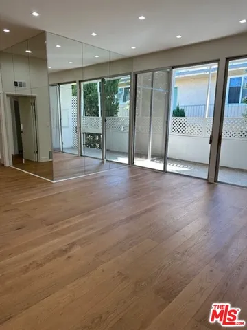 a view of an entryway of a building