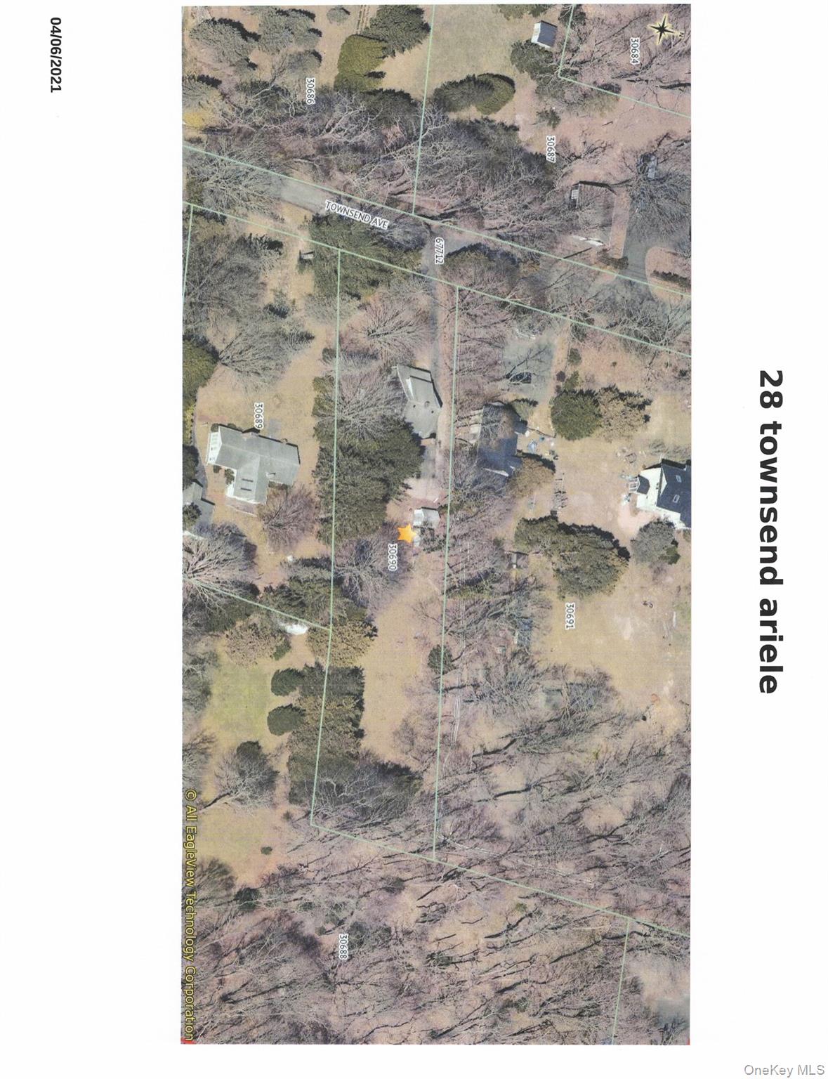 28-34 Townsend Avenue Flanders, NY 11901 - Photo 8 of 11 a view of a bathroom