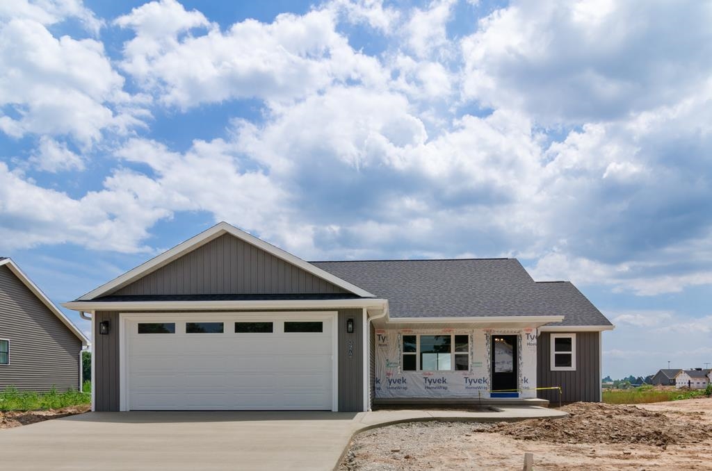 N3972 Wettering Way Kaukauna, WI 54130 - Photo 1 of 50