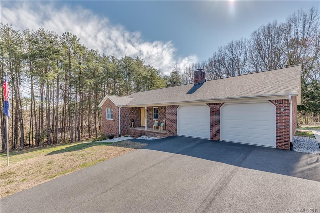 100 State Rd S-42-1526 Landrum, SC 29356 - Photo 3 of 24