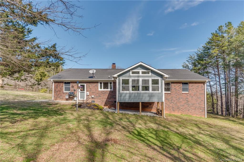 100 State Rd S-42-1526 Landrum, SC 29356 - Photo 4 of 24
