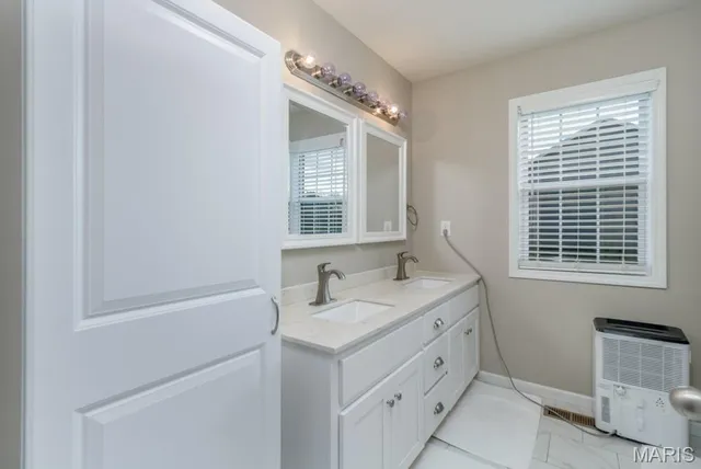 $309,900 | 1520 Fairfield Road, Lebanon, MO 65536