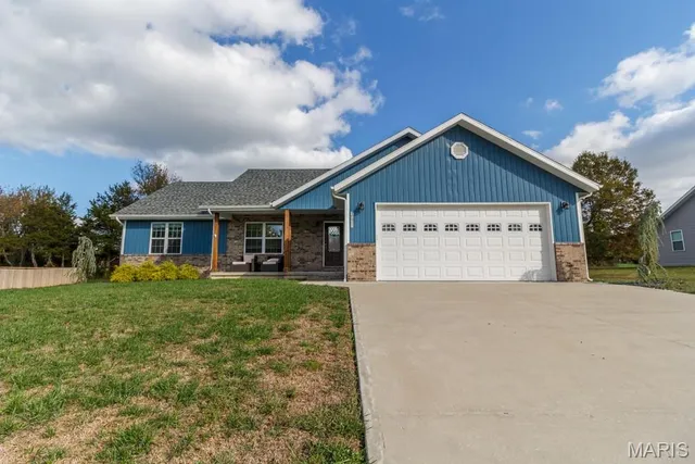 $309,900 | 1520 Fairfield Road, Lebanon, MO 65536