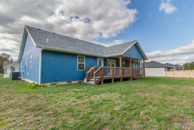 $309,900 | 1520 Fairfield Road, Lebanon, MO 65536