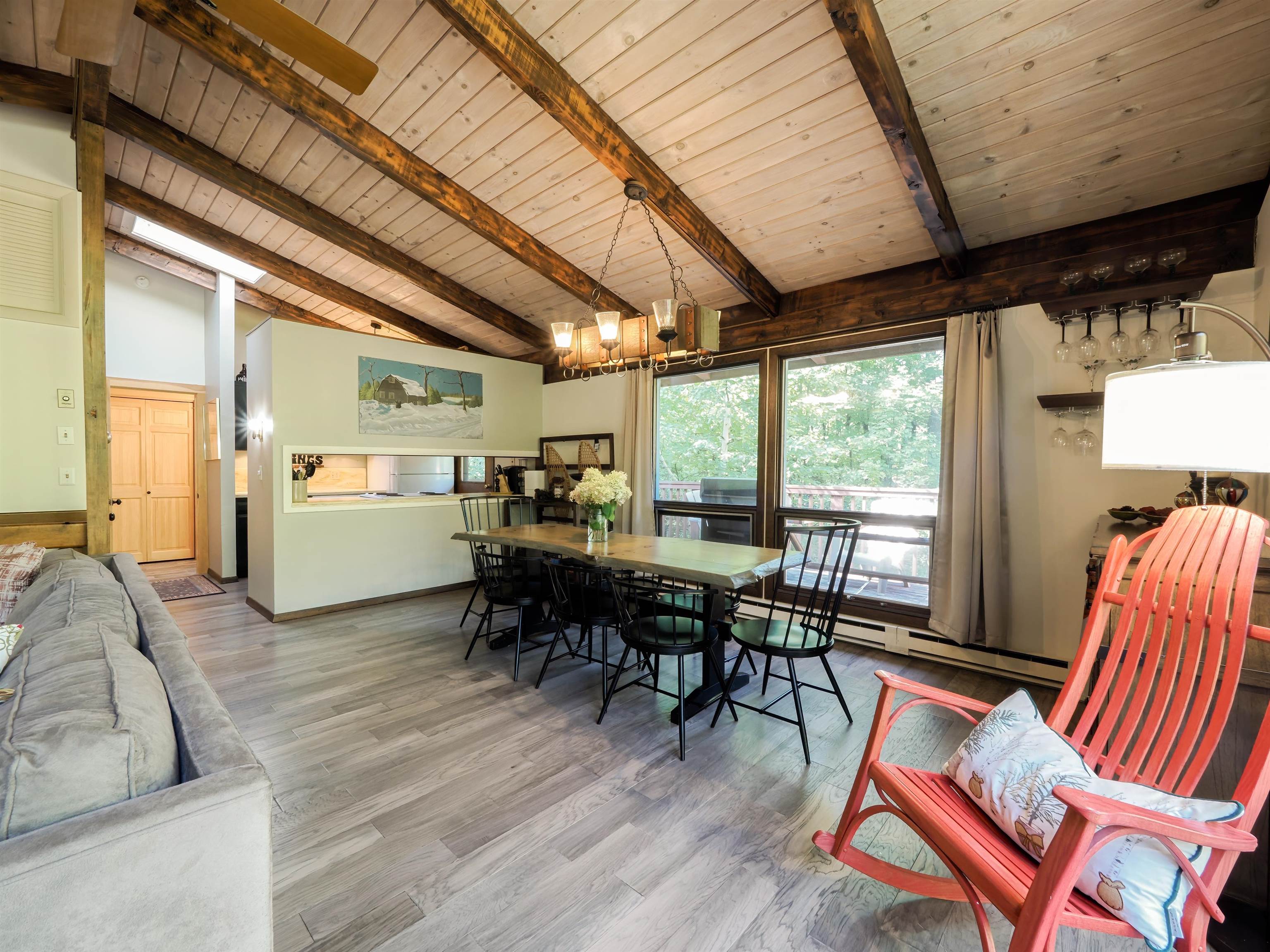1037 Safford Road Hartford, VT 05059 - Photo 13 of 28 Gallery Image 13