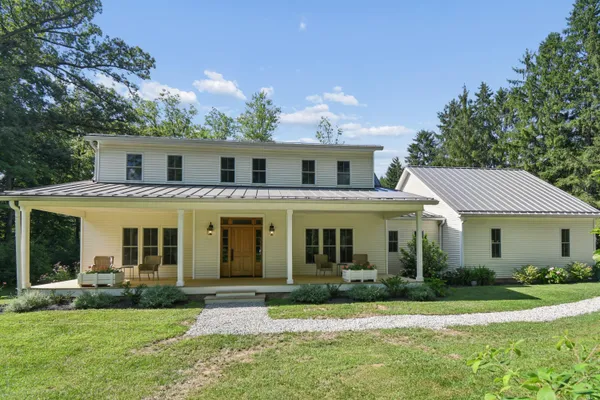 $869,000 | 10603 Lithopolis Road Northwest, Canal Winchester, OH 43110