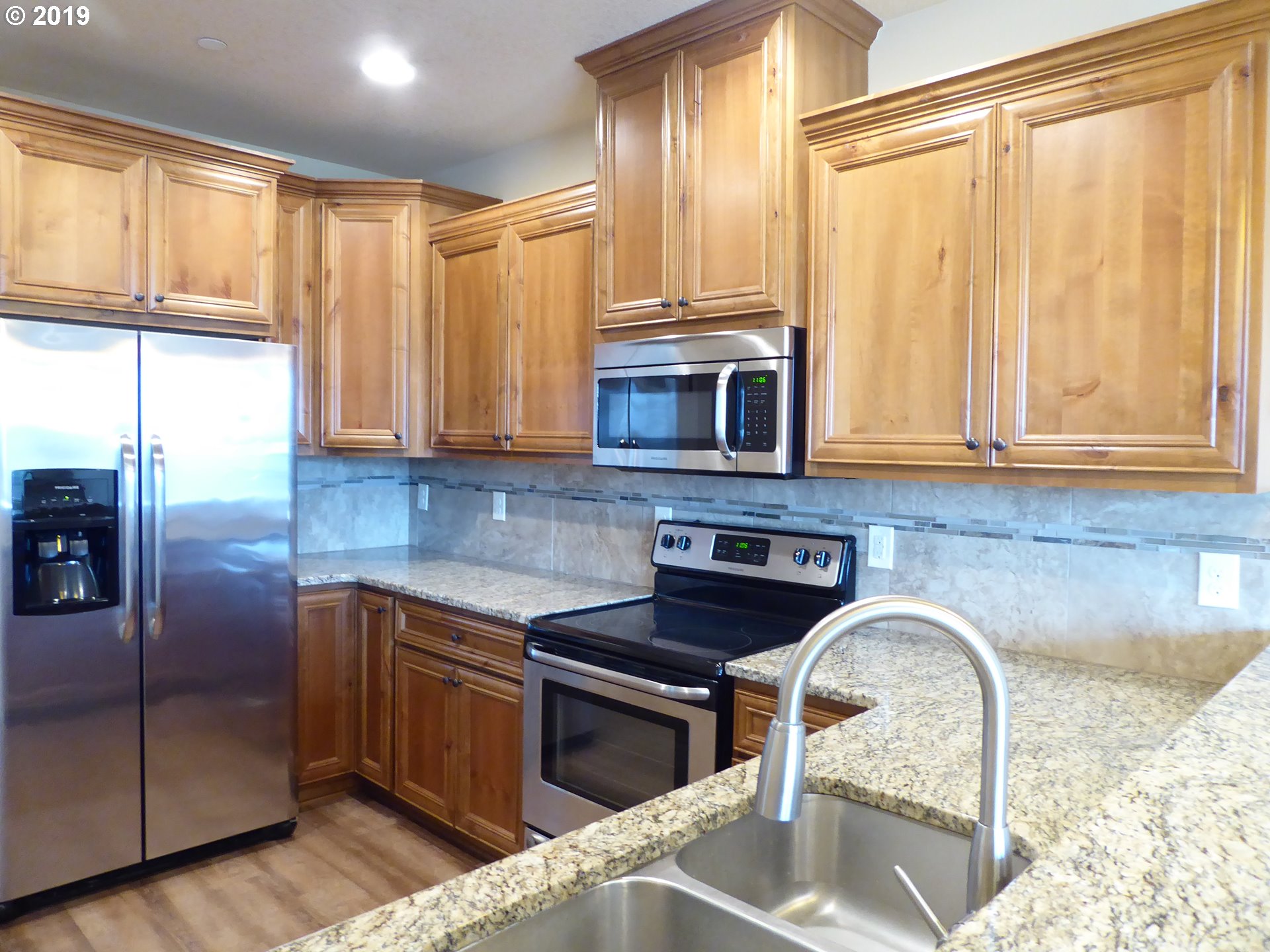313 North 33rd Court Ridgefield, WA 98642 - Photo 6 of 18 Gallery Image 6
