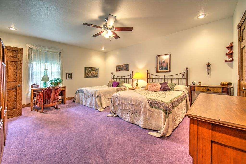 2857 Winner Road Clark, PA 16113 - Photo 14 of 25 Bedroom No. 3 is located on the main level and has access to a Jack-n-Jill shared bathroom