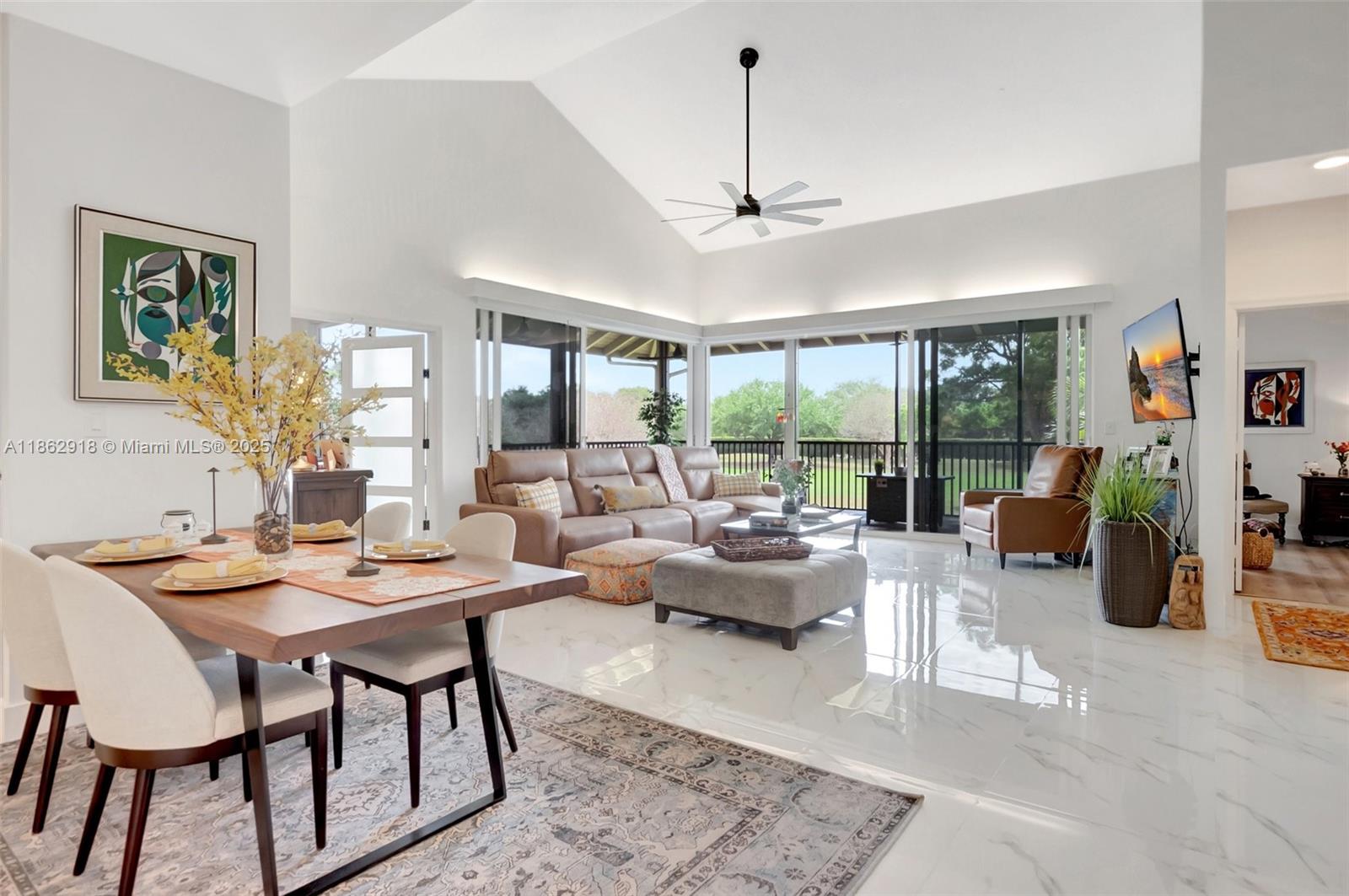 7616 Elm Ridge Drive, Unit 7U Boca Raton, FL 33433 - Photo 4 of 36 a living room with furniture
