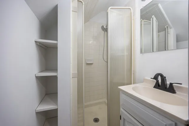 $375,000 | 4654 Terry Drive Southeast, Grand Rapids, MI 49512