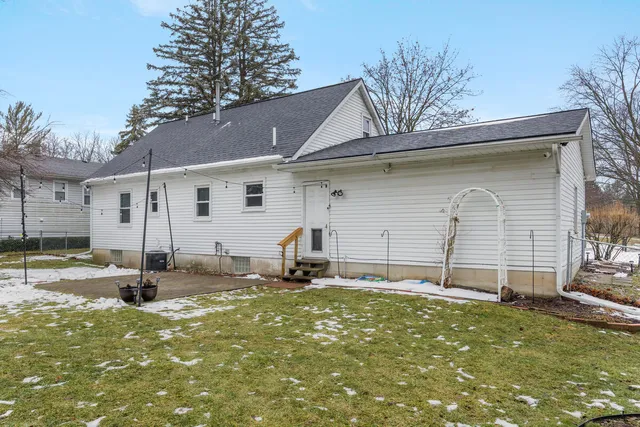 $375,000 | 4654 Terry Drive Southeast, Grand Rapids, MI 49512