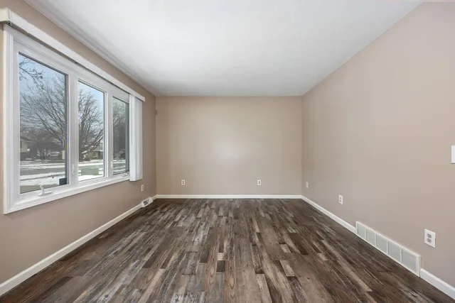 $375,000 | 4654 Terry Drive Southeast, Grand Rapids, MI 49512