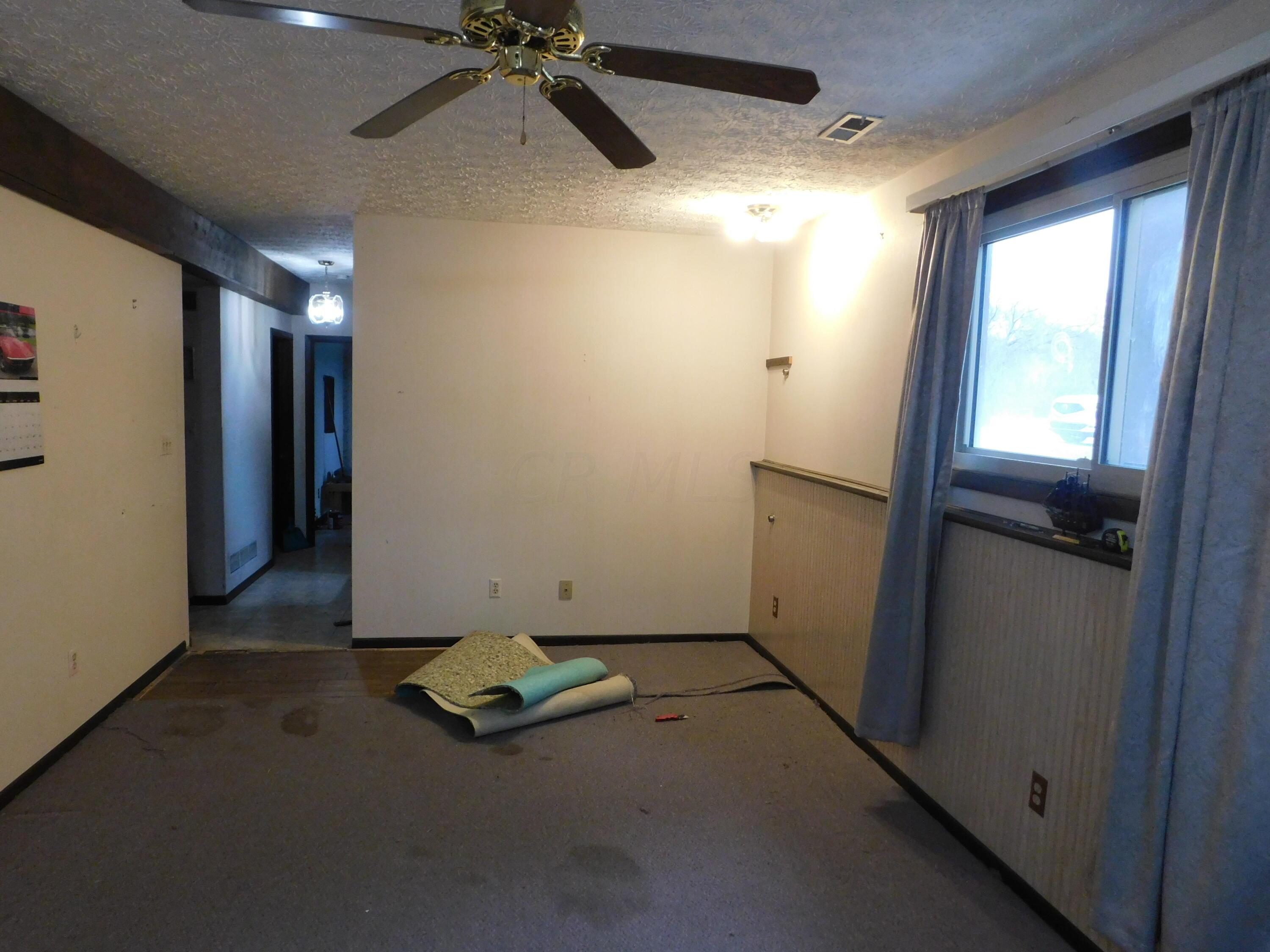 15021 Bellepoint Road Ostrander, OH 43061 - Photo 15 of 25 Family Room
