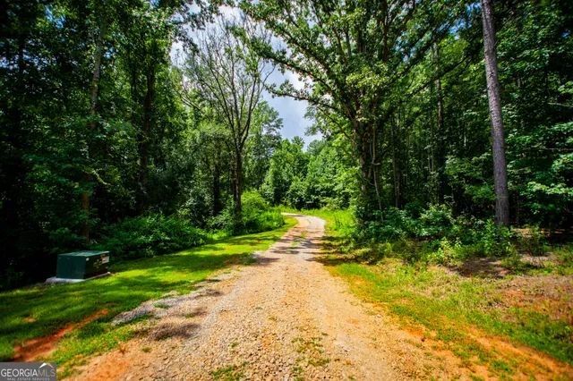 $369,900 | 200 Duck Pond Road, Roopville, GA 30170