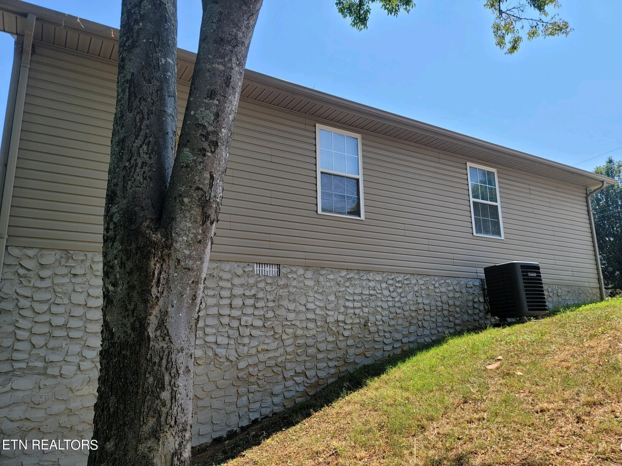 236 West Edison Street Alcoa, TN 37701 - Photo 10 of 13 Gallery Image 10
