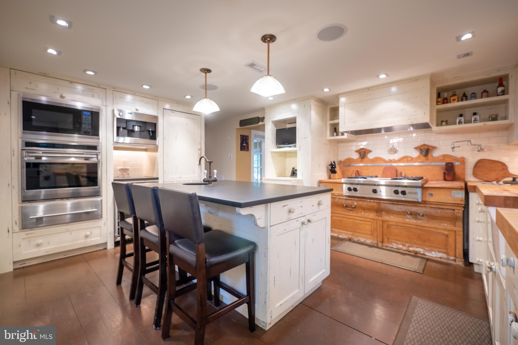 3056 Ridge Road Perkasie, PA 18944 - Photo 19 of 51 This kitchen is a masterpiece.