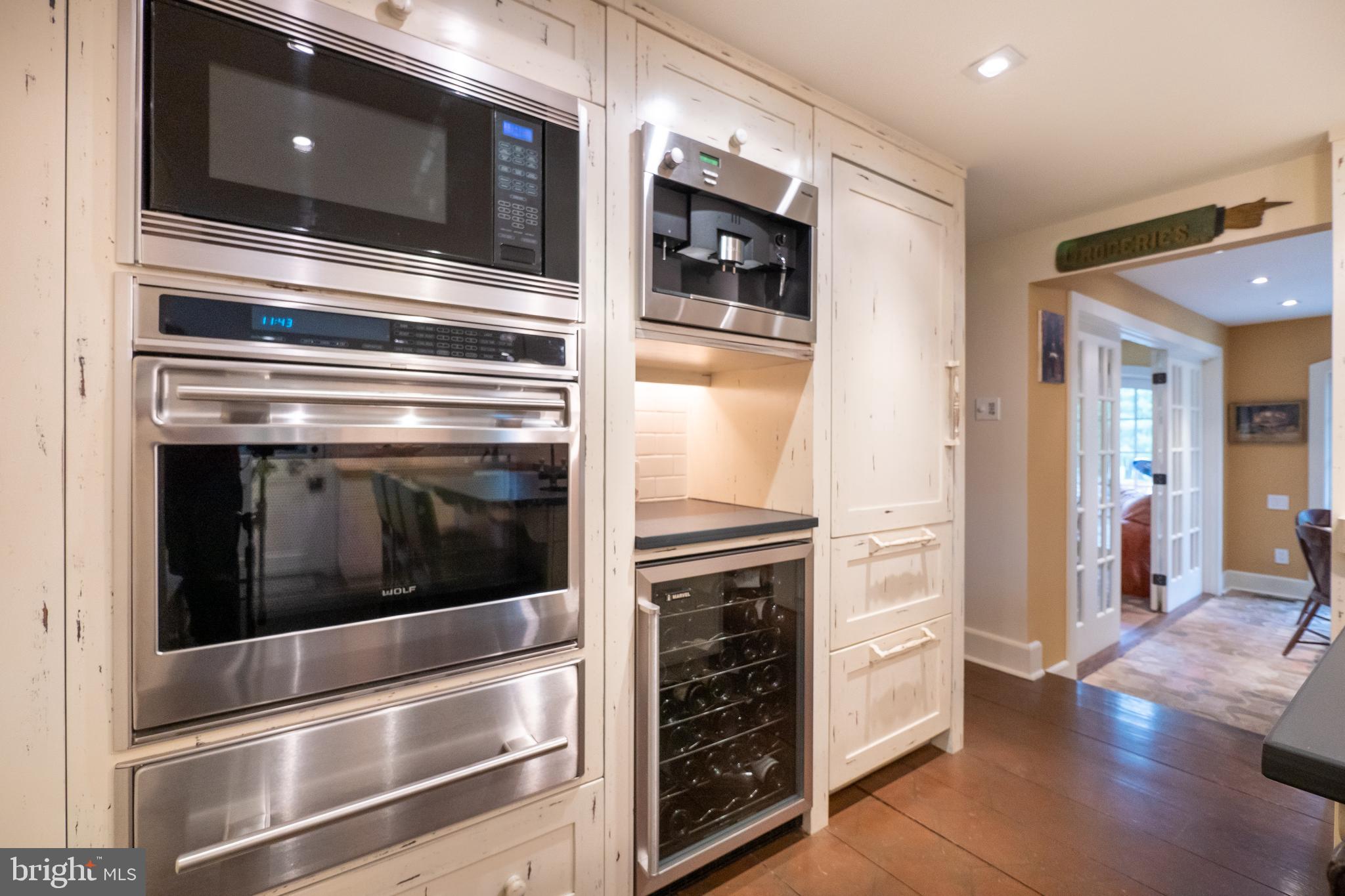 3056 Ridge Road Perkasie, PA 18944 - Photo 20 of 51 Professional appliances.