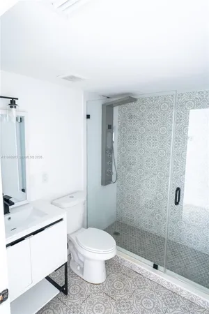 $1,700 | 3417 Northwest 22nd Avenue, Unit 13, Miami, FL 33142