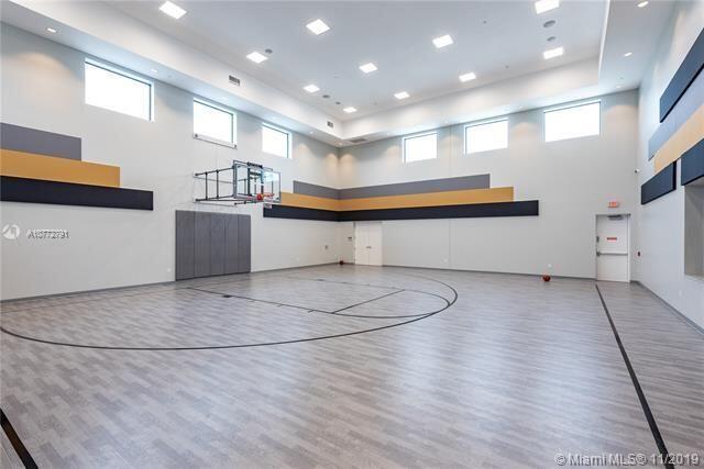 15393 Blue River Road Delray Beach, FL 33446 - Photo 24 of 57 Basketball court